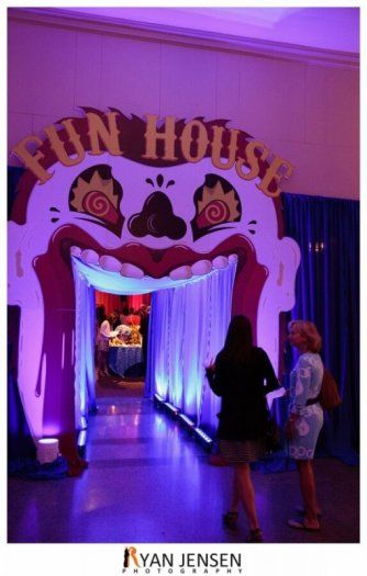 Carnival Fun House Ideas, Carnival Entrance Ideas, Carnival Hoco Theme, Circus Homecoming Theme, Halloween Homecoming Theme, Creepy Funhouse, Halloween Dance Ideas, Fun House Carnival, Homecoming Themes Dance