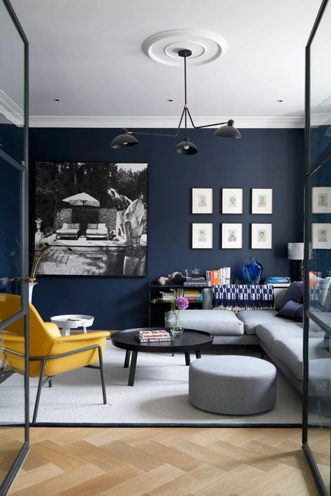 Colors that go with navy blue – the best shades to combine with this moody hue | Livingetc Navy Blue Living Room Ideas, Blue Living Room Ideas, Moody Home, Moody Home Decor, Navy Living, Navy Living Rooms, Navy Blue Living Room, Blue Lounge, Navy Walls