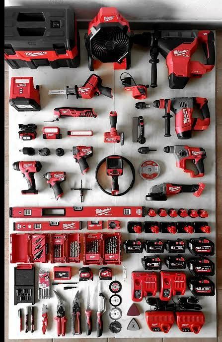 Tool Box Organization Ideas, Milwaukee Tool Box, Box Organization, Milwaukee Power Tools, New Milwaukee Tools, Power Tool Storage, Garage Tool Storage, Tool Storage Diy, Engineering Tools