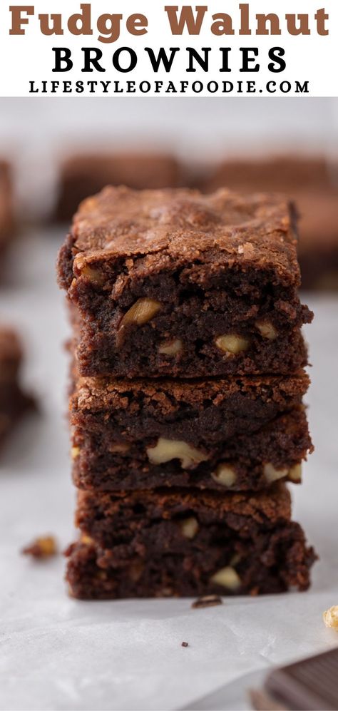 These fudge walnut brownies contain the absolute best combination of textures. Buttery soft and crunchy walnuts are enveloped in a super gooey chocolate brownie, that is baked to perfection and will have your mouth watering just from the smell alone. Walnut Brownies Recipe, Walnut Brownie Recipe, The Best Fudge, Chocolate Walnut Brownies, Best Fudge, Easy Dessert Bars, Brownie Bites Recipe, Walnut Fudge, Walnut Brownies