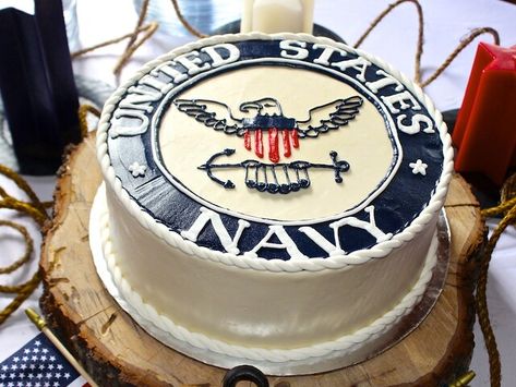 Us Navy Cake, Us Navy Party, Navy Party Themes, Military Send Off Party Ideas, Navy Party Decorations, Navy Cake, Deployment Party, Navy Cakes, Military Cake