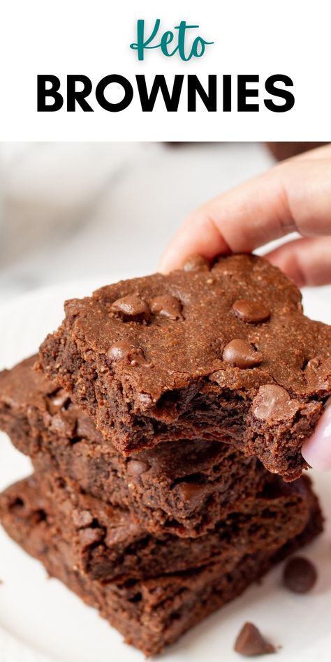 Ridiculously rich, fudgy, and packed with incredible ingredients, these Keto Brownies are a low carb brownie game-changer. You’re going to appreciate this keto brownie recipe so much once you see how simple brownies from scratch are to make. This almond flour brownie recipe is so easy, you'll be able to make Keto Brownies anytime a chocolate craving hits! Simple Brownies, Low Carb Brownie, Almond Flour Brownies, Brownies From Scratch, Low Carb Brownies, Chocolate Chip Brownies, Baking With Almond Flour, Keto Christmas, Keto Chocolate Chips