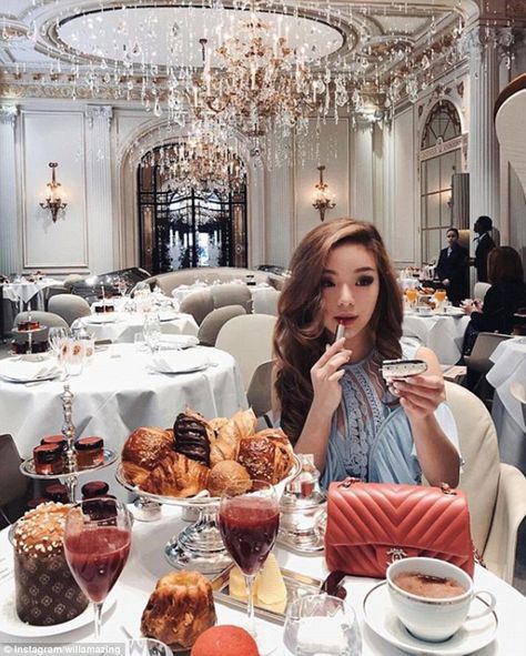 The REAL Crazy Rich Asians of Instagram | Daily Mail Online Rich Asian Aesthetic, Crazy Rich Asians Aesthetic, Ladies Brunch, Rich Women Lifestyle, Rich Kids Of Instagram, Paris Hotel, Castle Aesthetic, Graduation Poses, Crazy Rich Asians