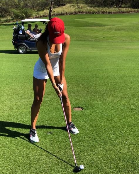 1,793 Likes, 52 Comments - Maria Alvarez (@mariaalvarezmaui) on Instagram: “PXGs made my round a lot easier today!! Highly recommended by my friends @charliesmalibu @lisatomm1…” Caddy Girls, Best Golf Clubs, Golf Cart Accessories, Golf Videos, Womens Golf Fashion, Girls Golf, Golf Exercises, Playing Golf, Golf Attire