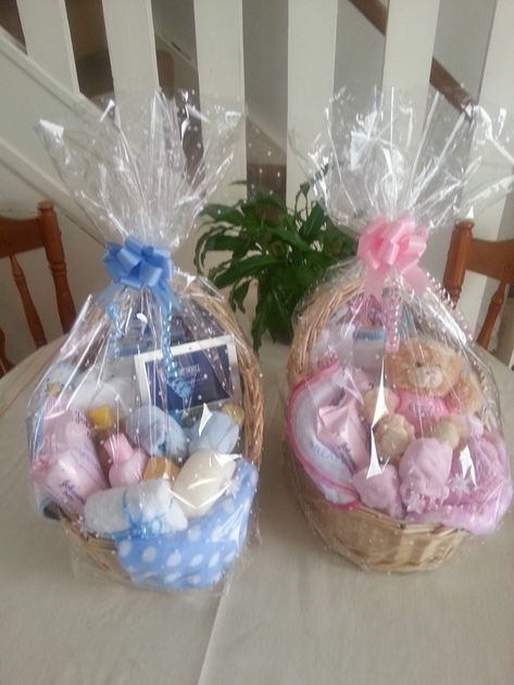 Hampers Bayi, Baby Gift Baskets, Baby Shower Party Themes, Baby Present, Paper Bunny, Baby Shower Baskets, Elephant Baby Shower Theme, Baby Gift Hampers, Kids Easter Basket