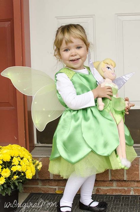 DIY Toddler Tinkerbell Costume Toddler Tinkerbell Costume, Fantasia Tinker Bell, Diy Tinkerbell Costume, Tinkerbell Shoes, Tinkerbell Outfit, Fairy Costume Diy, Tinkerbell Dress, Tinkerbell Costume, Christmas Cruise