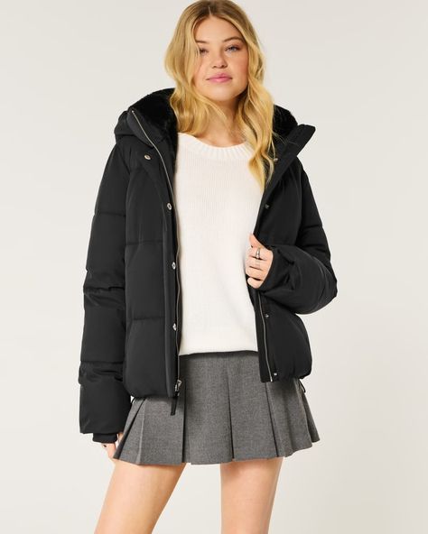 Women's Sherpa All-Weather Puffer Jacket | Women's | HollisterCo.com Trendy Winter Jackets, Girls Winter Jackets, Womens Sherpa, Puffer Jacket Women, Women's Jackets, Street Outfit, Winter Coats Jackets, Puffer Jacket, Hollister