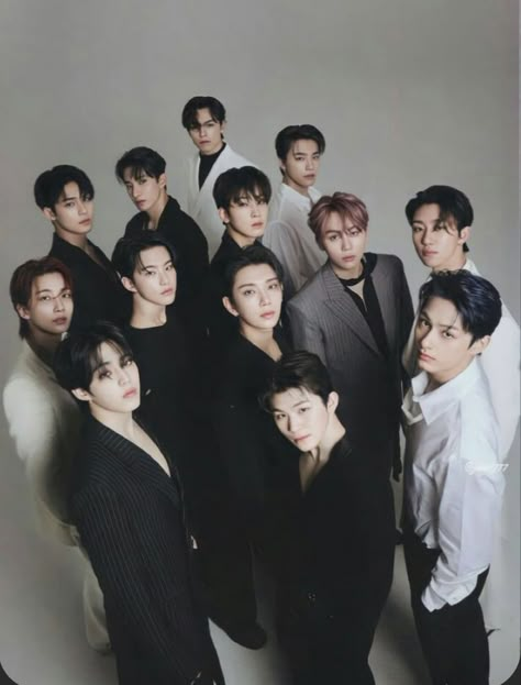 Pledis Seventeen, S.coups Seventeen, Won Woo, Seventeen Magazine, Photo Grouping, Seventeen Wallpapers, Seventeen Album, Going Seventeen, Group Pictures