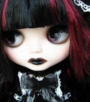 #blythedoll #goth #girlhood Types Of Goth, 2000s Goth, Haunted Dolls, Gothic Dolls, Dream Doll, Goth Aesthetic, Creepy Dolls, Doll Play, Cute Little Things