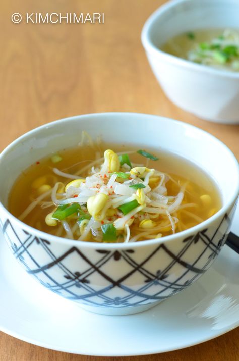 Soybean Sprout soup or Kongnamul Guk is a great comforting healthy Korean soup. Especially good for hangovers. #soybeansprouts #koreanfood #koreansoup #hangoverfood #koreanrecipes #kimchimari Easy Korean Soup Recipes, Kongnamul Guk, Soups For Winter, Bean Sprout Soup, Korean Soup Recipes, Korean Soups, Sprout Soup, Rib Soup, Rice Cake Soup