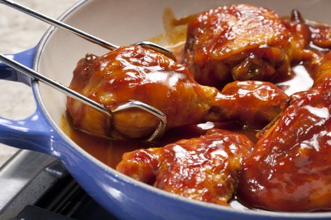 Skillet Barbecued Chicken | MrFood.com Stovetop Recipes, Barbecued Chicken, Bbq Chicken Legs, Barbecue Chicken Recipe, Chicken Skillet, Bbq Dinner, Top Chicken Recipes, Stove Top Recipes, Skillet Dinners