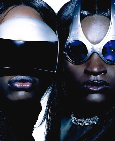 Y2 K Aesthetic, Afrofuturism Aesthetic, Futuristic Graphic Design, Y2k Shoot, Y2k Future, Futuristic Photoshoot, Crazy Photography, Cybergoth Aesthetic, Utopia Dystopia