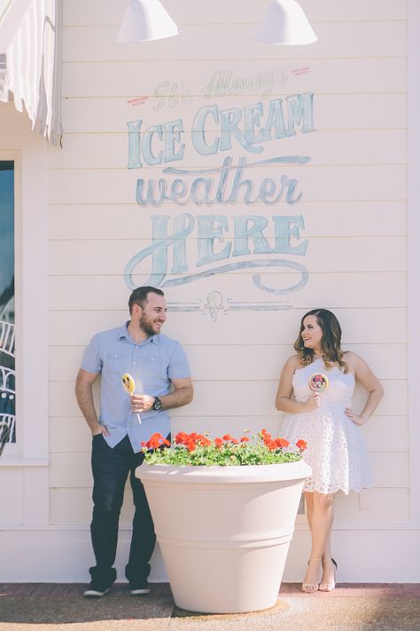 Boardwalk Wedding Photos, Disney Boardwalk Photography, Disney Boardwalk Engagement Photos, Kim Photoshoot, Disney Engagement Pictures, Disney Boardwalk Resort, Disney Beach Club, Disney Picture Ideas, Disney Engagement