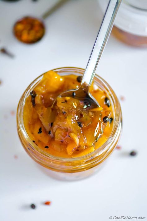 Mango Chutney Recipe | ChefDeHome.com Grilling Marinades, Cranberry Chutney Recipe, Vegan Dressings, Spicy Chutney, Mango Chutney Recipe, Mango Desserts, Vegan Curry Recipes, Mango Pickle, Vegan Sandwiches