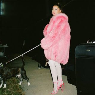 Celebrity Legs and Feet in Tights Ariana Grande Pink, Pink Fur Jacket, Thank U Next Era, Pink Fur Coat, Gold Fox, Ariana Grande Outfits, Ariana Grande Style, Thank U Next, Cardigan Style