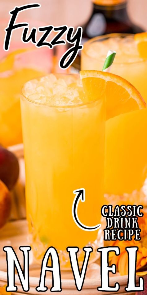 This Fuzzy Navel is a light, refreshing easy to make cocktail that's made with just 2 ingredients; orange juice and peach schnapps! Orange Alcoholic Drinks, Fuzzy Navel Drink, Peach Schnapps Drinks, Alcoholic Fruit, Peach Cocktail Recipe, Fruity Alcohol Drinks, Orange Juice Drinks, Easy Alcoholic Drinks, Fuzzy Navel