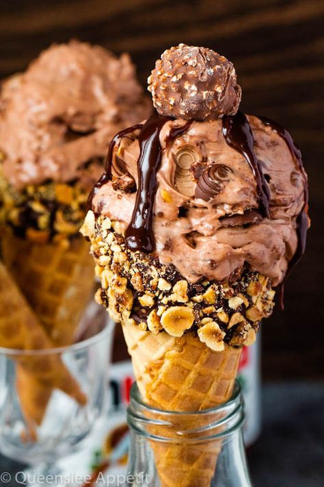 No-Churn Ferrero Rocher Nutella Ice Cream ~ Recipe | Queenslee Appétit Nutella Ice Cream Recipe, Nutella Ganache, Nutella Ice Cream, Hazelnut Ice Cream, Ice Cream Recipes Machine, Fro Yo, Ice Cream Mixture, Ganache Recipe, Ice Cream Brands