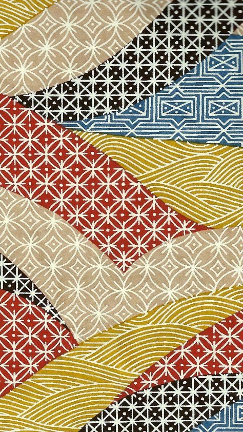 This pattern uses multiple symmetrical patterns layered on top of each other making it very busy. Japanese Textiles Patterns, Motif Arabesque, Symmetrical Pattern, Design Japonais, Motif Batik, Batik Art, Batik Pattern, Textile Pattern Design, Japanese Textiles