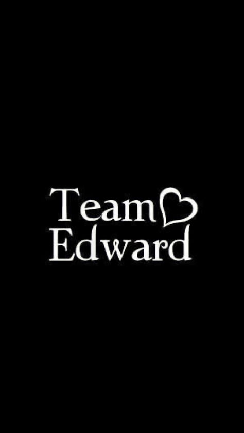 Bella Y Edward, Twilight Romance, Twilight Jokes, Twilight Scenes, Team Edward, Kristen Stewart Movies, Twilight Quotes, Robert Pattinson Twilight, Twilight Funny