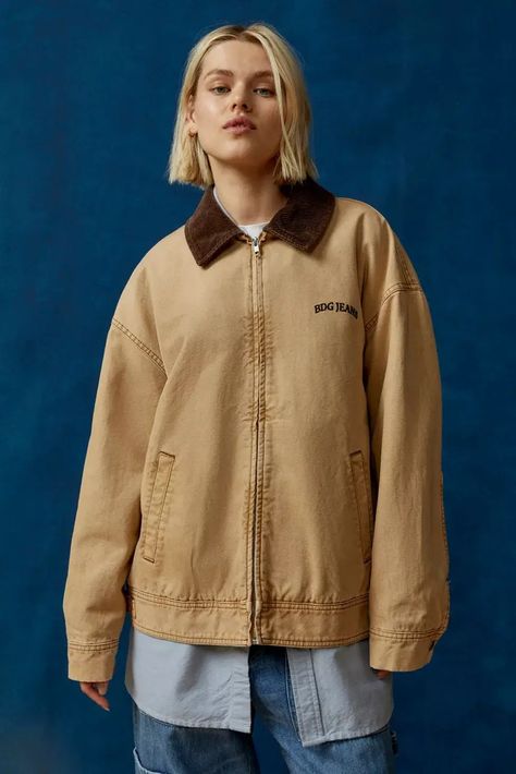 The 7 It Coats Destined to Sell Out Before Winter Arrives | Who What Wear UK Workwear Jacket Women, Work Jackets Women, Canvas Jacket Outfit, Tan Jacket Outfit, Goblincore Style, Japanese Americana, Men's Workwear, Vintage Ski Jacket, Jacket Corduroy