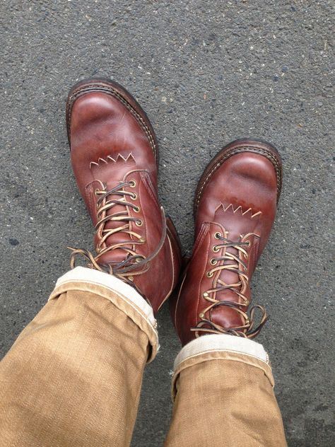 White's packer boots Nicks Boots, Packer Boots, White's Boots, Dirty Boots, Grandpa Style, Western Work, Find Work, Military Uniforms, White Boots