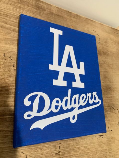 Vinyl LA dodger On a paint it blue canvas Dodgers Painting, Pumpkin Painting Party, Dodgers Sign, Sports Quilts, Cute Easy Paintings, Painting Canvases, Painting Party, Simple Canvas Paintings, Canvas Painting Designs