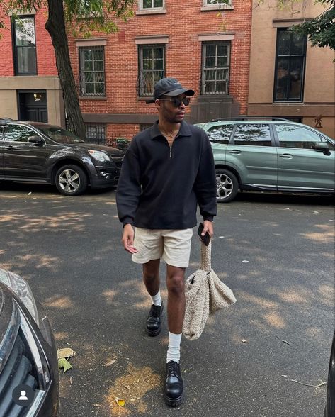 Business Casual Black Men, Blazer Men Outfit, Boots Men Outfit, Men Fashion Photoshoot, Outfits Athletic, Outfits Hombre, Street Style Outfits Men, Mens Casual Dress Outfits, Men Stylish Dress