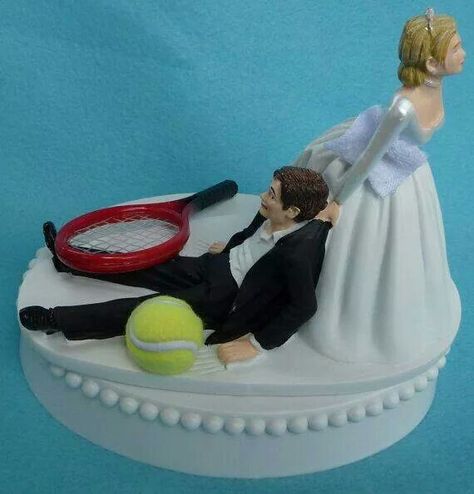 Cake2 Tennis Cake, Elegant Wedding Cake Toppers, Tennis Wedding, Funny Wedding Cake Toppers, Funny Bride, Lace Wedding Cake, Elegant Wedding Cakes, Elegant Cakes, Bridal Garter