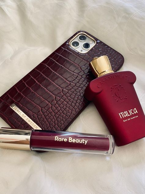 Ideal of Sweden burgundy case Rare Beauty Stay Vulnerable nearly berry Casamorati Italica Burga Phone Cases Aesthetic, Burgundy Phone Case, Ideal Of Sweden Case, Burgundy Aesthetic, Acrylic Nails Stiletto, Macbook Covers, Nails Stiletto, Ideal Of Sweden, Red Girl