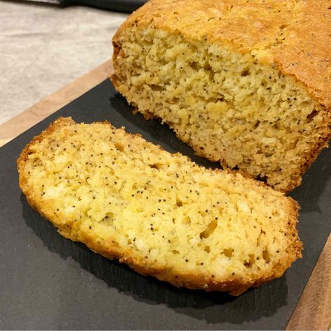 This rendition of the popular, sweet Friendship Bread includes lemon pudding mix, applesauce and poppy seeds. Amish Bread Recipes, Amish Friendship Bread Starter Recipes, Friendship Bread Recipe, Friendship Bread Starter, Amish White Bread, Mennonite Recipes, Amish Bread, Buttermilk Pancake Mix, Amish Friendship Bread