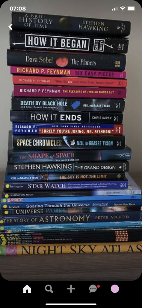 The Grand Design Stephen Hawking, Books On Space, Physics Books To Read, Physics Books Aesthetic, Astronomy Student Aesthetic, Astrophysics Books, Books About Space, Best Science Books, Book Space