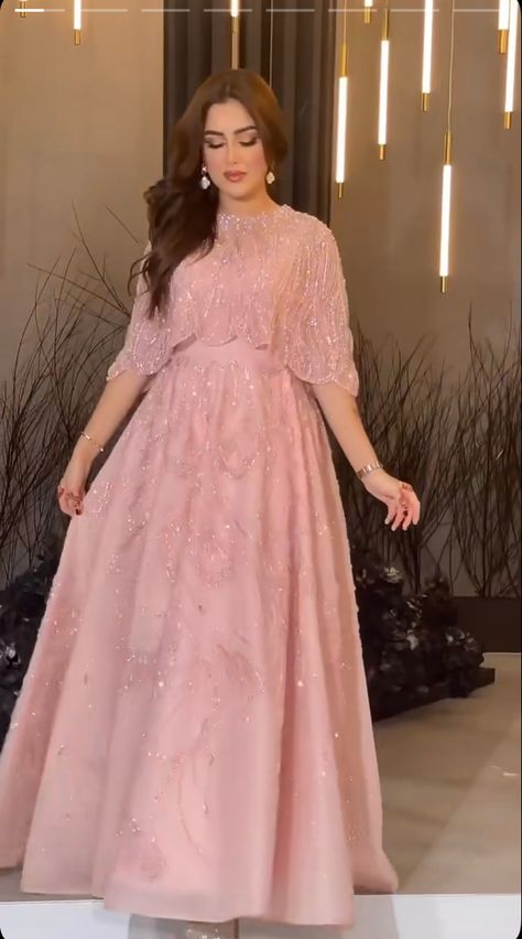 Pink Long Frock, Pastel Pink Gown, Wedding Frock Designs, Pink Frock, Party Wear Long Gowns, فستان زهري, Masquerade Ball Gown, Party Wear Gowns, Pink Gown