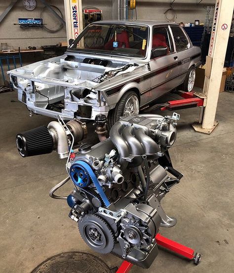 Bmw M20, Bmw Engine, Bmw E21, Monster Truck Toys, Classic Bmw, Bmw E30 M3, Bmw Engines, Bmw Motors, Track Toy