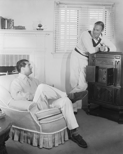 Cary Grant Randolph Scott, Gary Grant, Randolph Scott, Bert Stern, Malibu Beach House, Robert Mapplethorpe, Carole Lombard, Leading Men, Annie Leibovitz