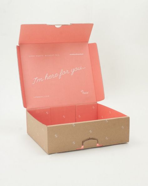 Liking the way there's copy on the inside cover of the box. The colour scheme is so complimentary and the copy itself is mega sweet. Packaging Box Design, Packaging System, Watercolor Card, Box Packaging Design, Packing Design, Pink Box, Shipping Boxes, Pretty Packaging, Packaging Ideas