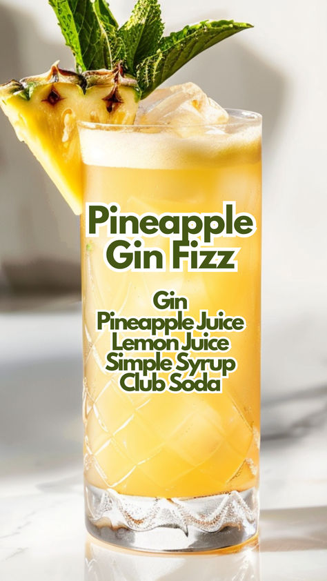 Pineapple Gin Fizz Gin Alcohol Drinks, Pineapple Juice Cocktails, Pineapple Gin, Camping Cocktails, Food For Fitness, Pineapple Cocktail Recipes, Pineapple Cocktails, Cocktail Cards, Simple Syrup Cocktails