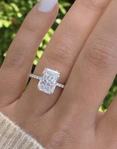 Simple Wedding Rings Square Diamond, Square Ring Engagement, Square Diamond With Diamond Band, Simple Big Ring, Square Ring With Diamond Band, Diamond Rings Rectangle, Square Cut Engagement Ring With Band, Engagement Square Rings, Square Simple Engagement Rings