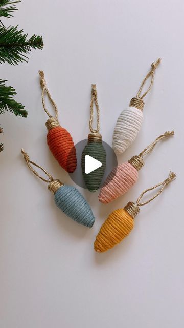 Yarn Covered Christmas Ornaments, Tassel Christmas Tree Ornament Diy, Diy Ornament Ideas Christmas, Do It Yourself Christmas Crafts, Yarn Wreath Ornament, Diy Bell Christmas Ornament, Diy Ornament Hangers, 2024 Diy Christmas Ornaments, Easy Diy Boho Christmas Ornaments