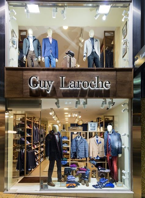 Square Design Interiors designed the newest Guy Laroche men’s apparel store in Nea Smyrni, Athens. Boutique Interior Design Clothing, Men's Clothing Store Design, Clothes Store Design, Clothes Shop Design, Fashion Shop Interior, Store Shelves Design, Windows Display, Clothing Store Displays, Clothing Store Interior