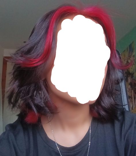 Short Hair With Red Ends, Short Brown Hair With Red Tips, Hair Styles For Wolf Cut Short, Fox Tail Hair Dye, Swaggy Hairstyles, Brown Hair With Red Bangs, Brown And Red Hair Peekaboo, Dyed Front Streaks, Red Bangs Brown Hair