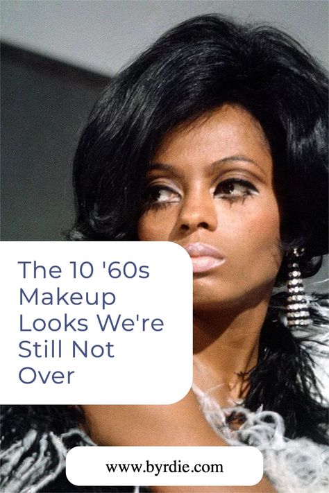 Here are the 10 '60s makeup looks we're still not over. It's true what the say: Almost every beauty trend comes full circle, and recently, we've been really inspired by '60s makeup looks. Keep reading on for our top 10 looks. #60smakeup #bestmakeup #bestofbyrdiebeauty #best60smakeup Iconic 60s Makeup Looks, 60s Makeup Black Women, 1960 Hair And Makeup 60s Style, 70’s Makeup Looks, 60s Makeup Looks, 60s Mod Eye Makeup, 1960s Mod Makeup, 60s Mod Makeup, 60s Makeup And Hair