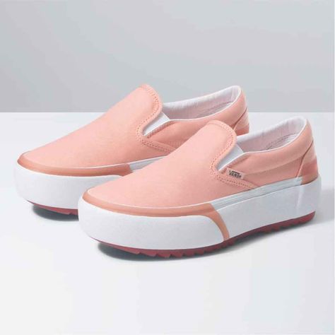 Shoes Pastel, Cutest Shoes, Vans Store, White Vans, Women Flats, Shoe Inspo, Shop Shoes, New Sneakers, Vans Sneakers