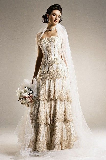 Old Wedding Dress Ideas, Eden Wedding Dress, Old Wedding Dresses, Wedding Dress Costume, Tea Length Prom Dress, Old Wedding, Bridal Dresses Vintage, Vintage Style Wedding Dresses, Vintage Bridesmaid Dresses