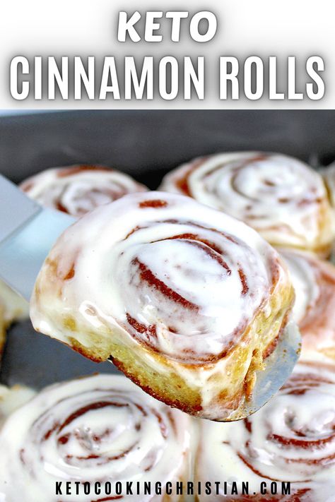 Sugar Free Icing, Low Carb Treat, Low Sugar Diet Recipes, Keto Cakes, Cinnamon Filling, Keto Cinnamon, Keto Treats, Keto Baking, Keto Cinnamon Rolls