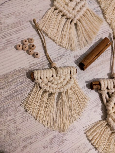 Macrame Magnet, Macrame Car Diffuser, Magnet Favors, Mirror Car Accessories, Ornament Wall, Mini Macrame, Christmas Party Gift, Christmas Favors, Unique Favors