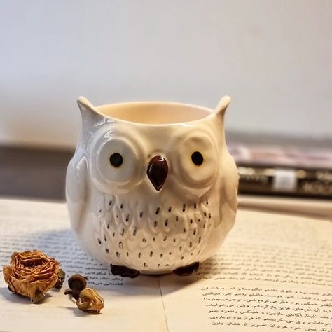 Glazing Inspiration, Owl Mugs, Owl Mug, Clay Cup, Kids Pottery, Sculptures Céramiques, Tiger Face, Face Mug, Ceramic Owl