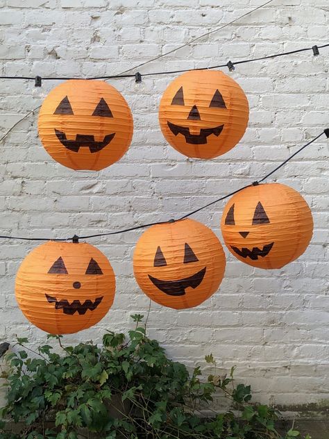 Pumpkin Carving Alternatives, Halloween Diy Paper, String Lights Inside, Orange Lanterns, Yellow Lantern, Halloween Templates, White Lanterns, Easy Handmade, Led Tea Lights