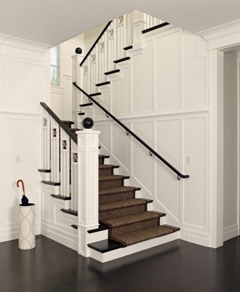 15 Elegant Victorian Staircase Designs You'll Obsess Over Top Of Stairs Landing Ideas, Sisal Stair Runner, Victorian Staircase, Traditional Foyer, Staircase Runner, Traditional Staircase, Elegant Entryway, Escalier Design, Staircase Decor