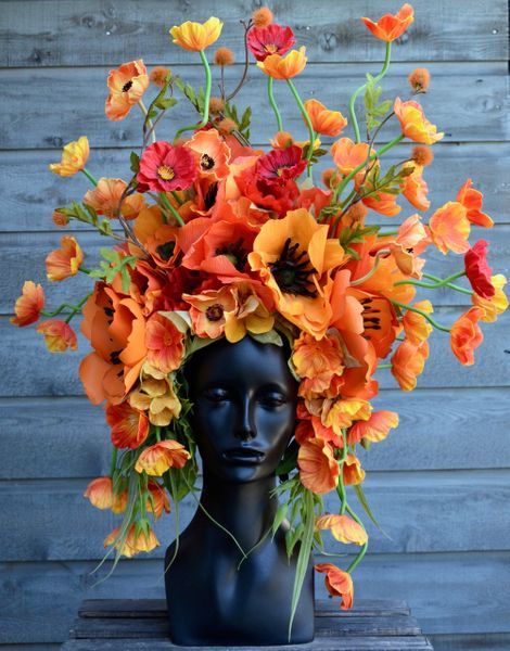 Large Poppy Flower Headdress Flower Headpiece Costume, Flower Wig, Flower Head Dress, Alice Photoshoot, Headdress Ideas, Styrofoam Art, Styrofoam Head, Masquerade Theme, Competition Hair