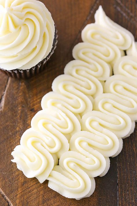 Frost Cupcakes, Cheese Frosting Recipe, Frosting Recipes Easy, How To Make Cream, Cake Frosting Recipe, Make Cream Cheese, Torte Cupcake, Cream Cheese Frosting Recipe, Cream Cheese Icing